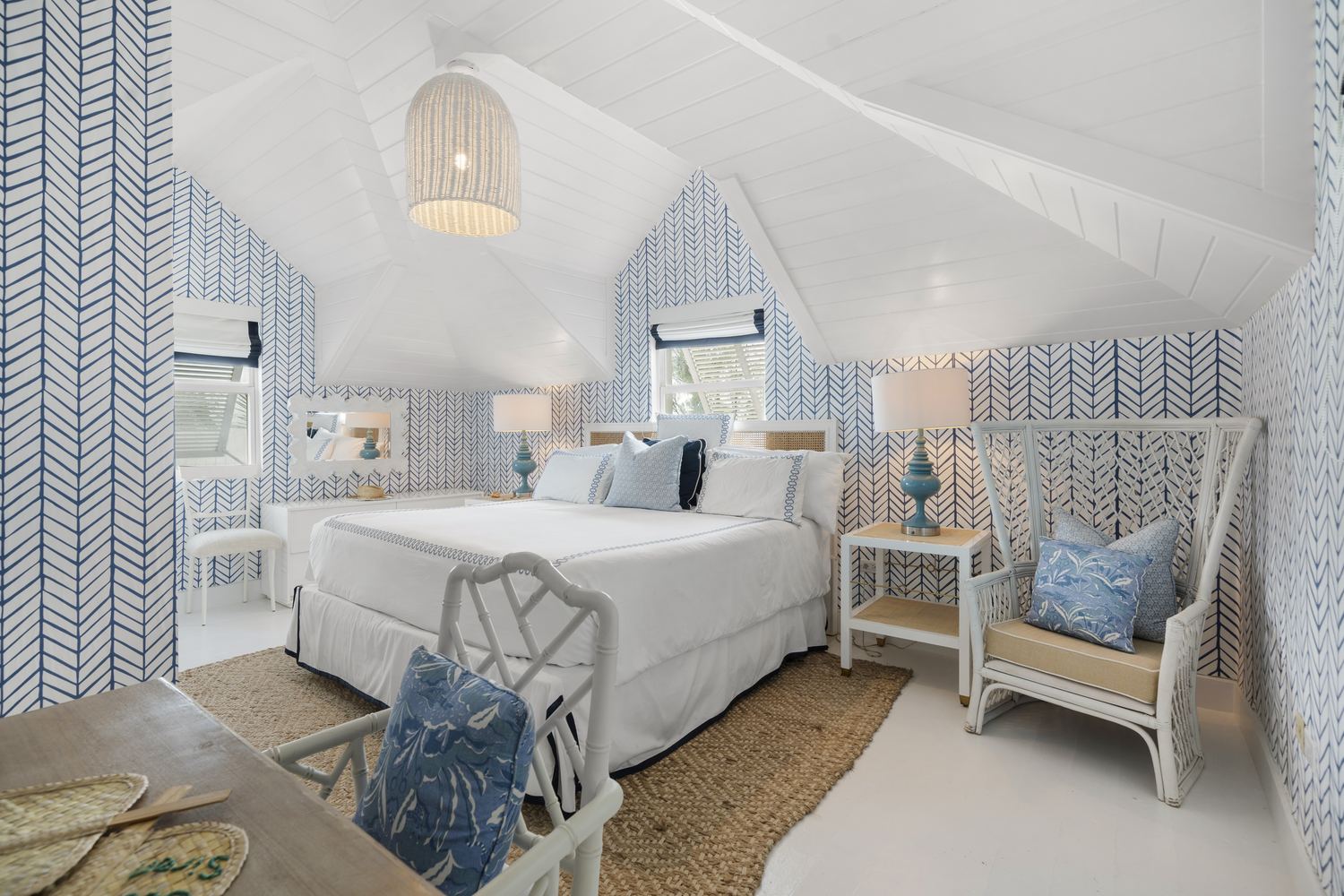 Shell-framed guest bath — Sea Siren, Harbour Island